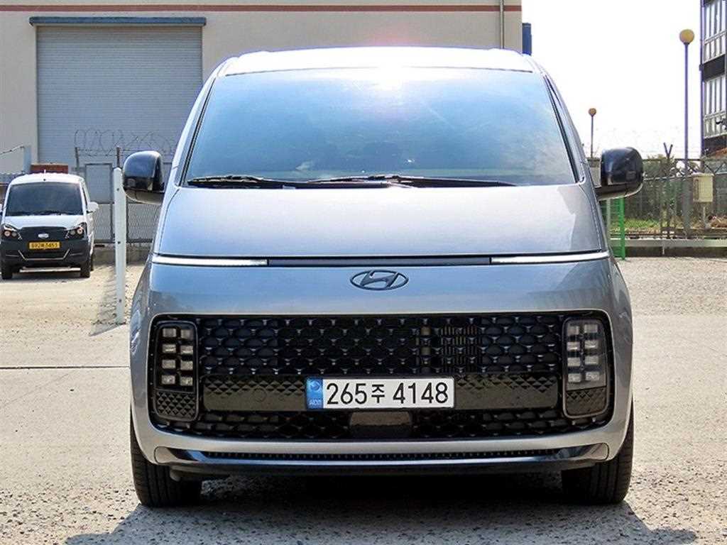 현대 스타리아 2WD 디젤 라운지 프레스티지 9인승 사진