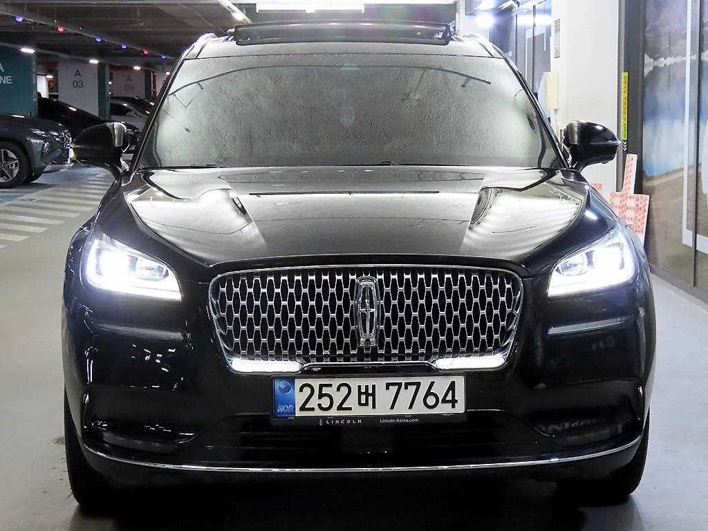 링컨 코세어 2.0 리저브 AWD 사진 2/20