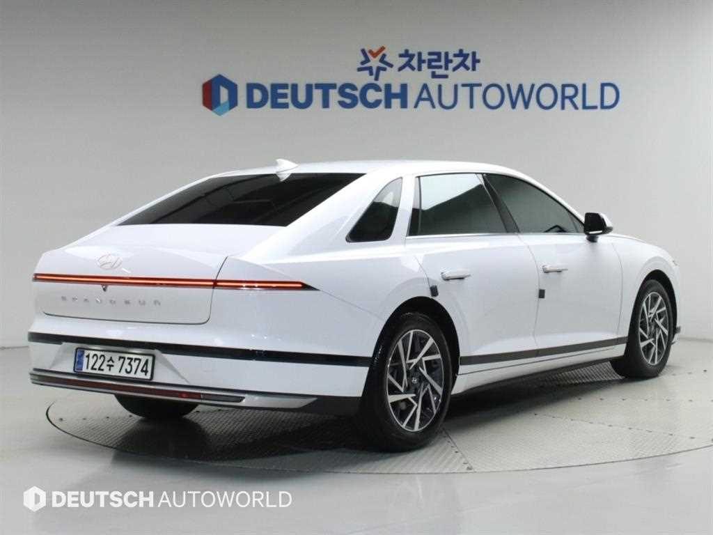 현대 그랜저 가솔린 2.5 2WD 프리미엄 사진 2/20