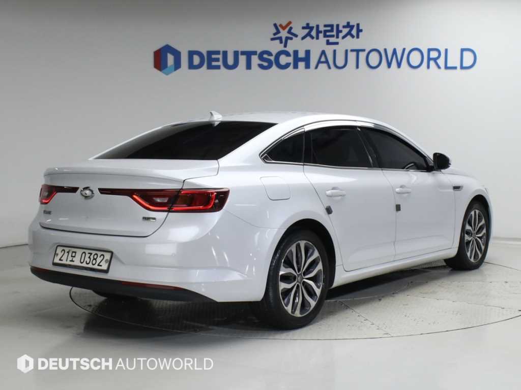 르노코리아 SM6 LPG 2.0 LPe LE(장애인용) 사진 2/20