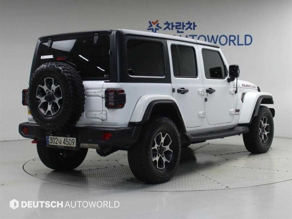 지프 랭글러 2.0 루비콘 4도어 사진 2/20