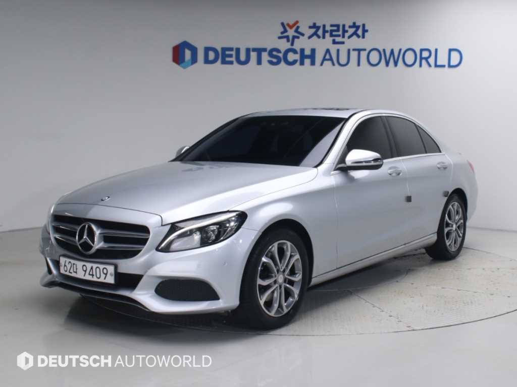 벤츠 C 클래스 C200 사진