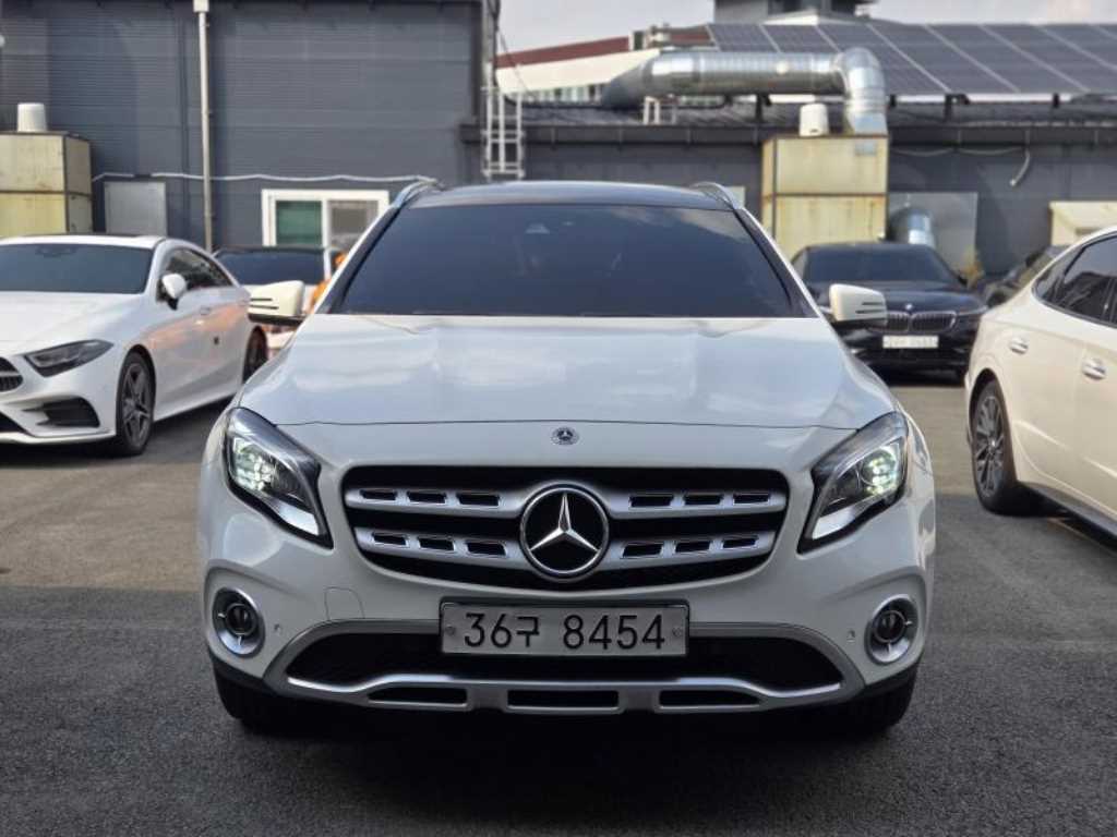 벤츠 GLA 클래스 GLA220 프리미엄 사진