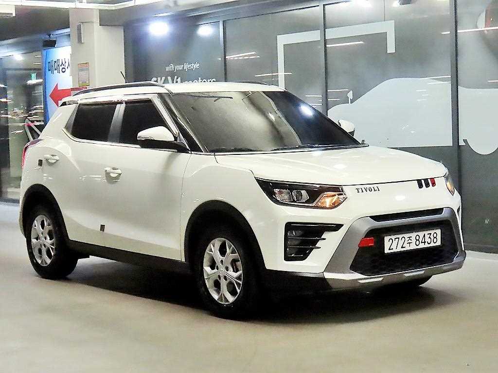 KGM 티볼리 2WD 가솔린 1.6 V1 사진