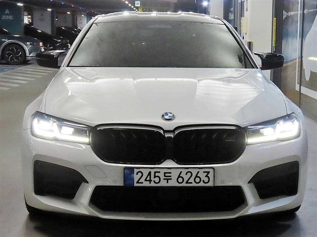 BMW 5시리즈 M5 세단 컴페티션 에디션 사진 2/20