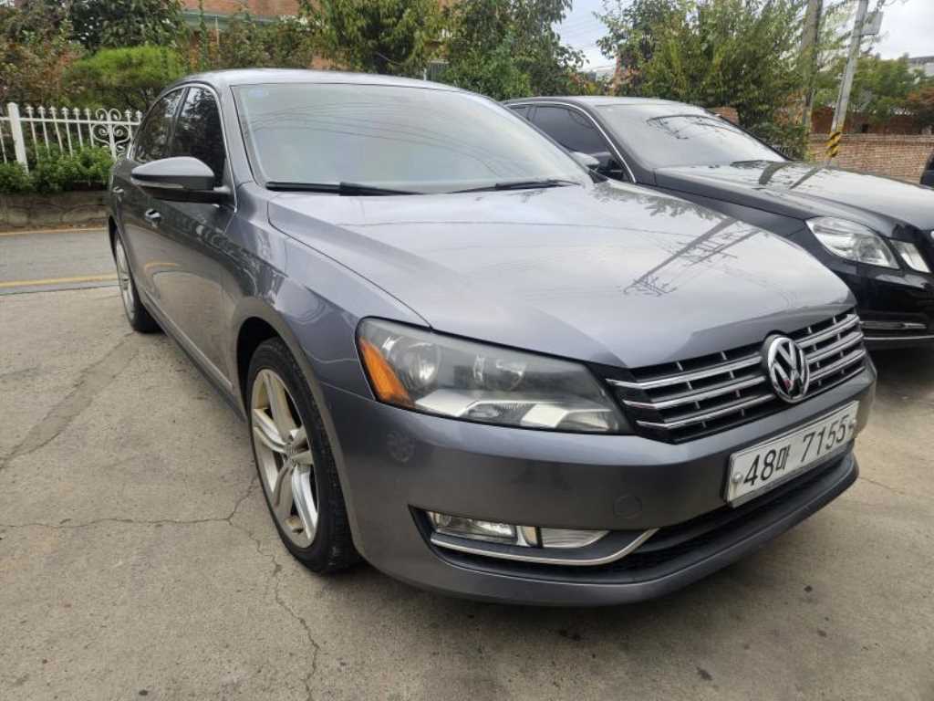 폭스바겐 파사트 2.0 TDI 사진