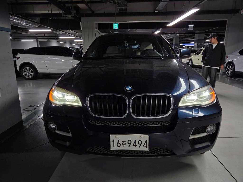 BMW X6 xDrive 35i 사진 2/17