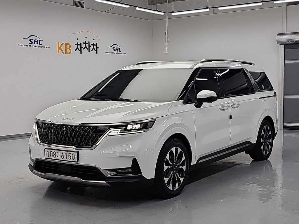 기아 카니발 가솔린 7인승 시그니처 사진