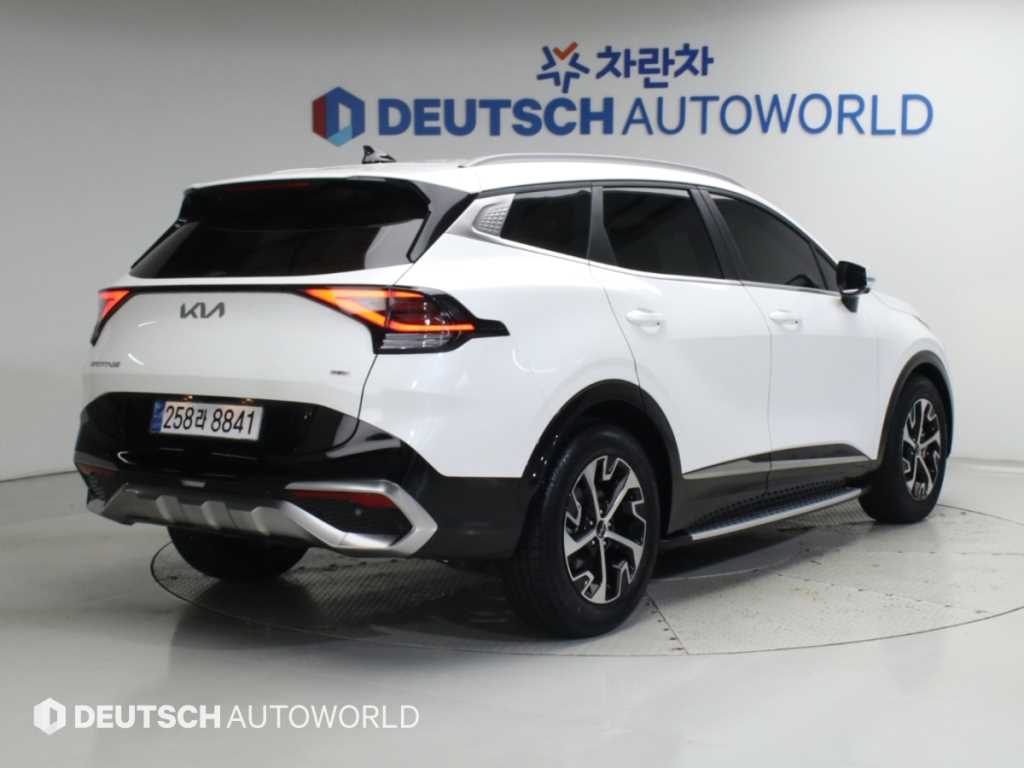 기아 스포티지 1.6 터보HEV 2WD 시그니처 사진 2/20