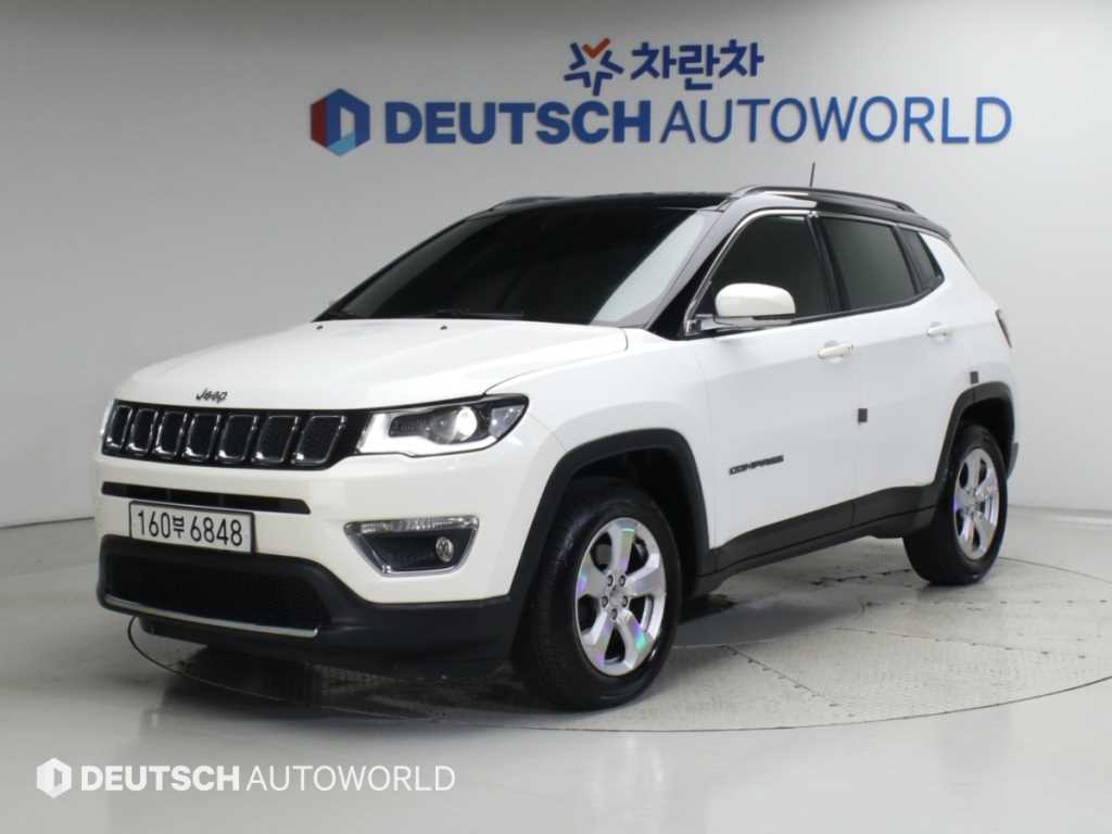 지프 컴패스 2.4 AWD 리미티드 사진
