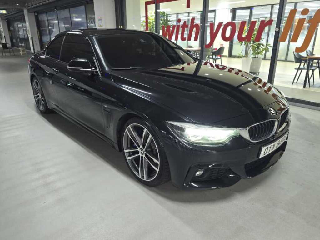 BMW 4시리즈 430i 컨버터블 M 스포츠 사진 2/19