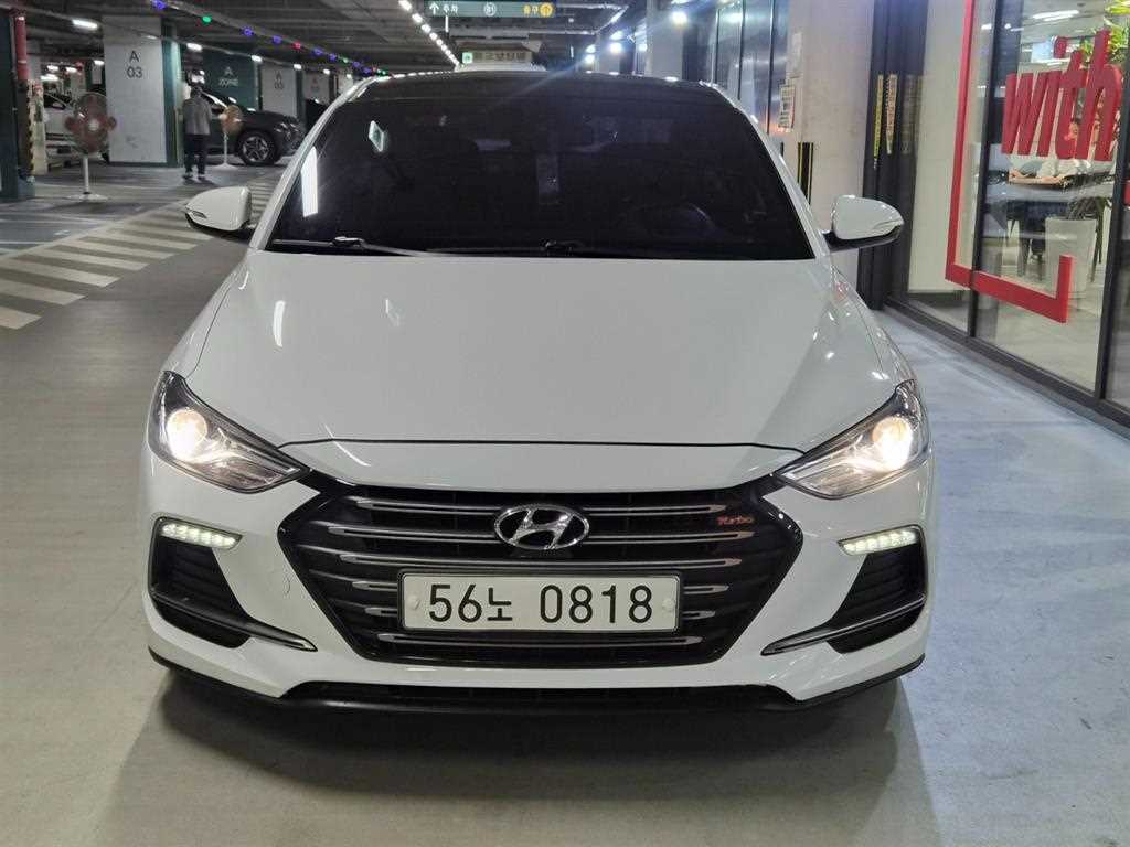 현대 아반떼 1.6 터보 스포츠 익스트림 셀렉션 사진 2/20