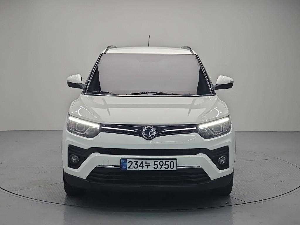 KGM 티볼리 2WD 가솔린 1.5 V3 사진 2/20