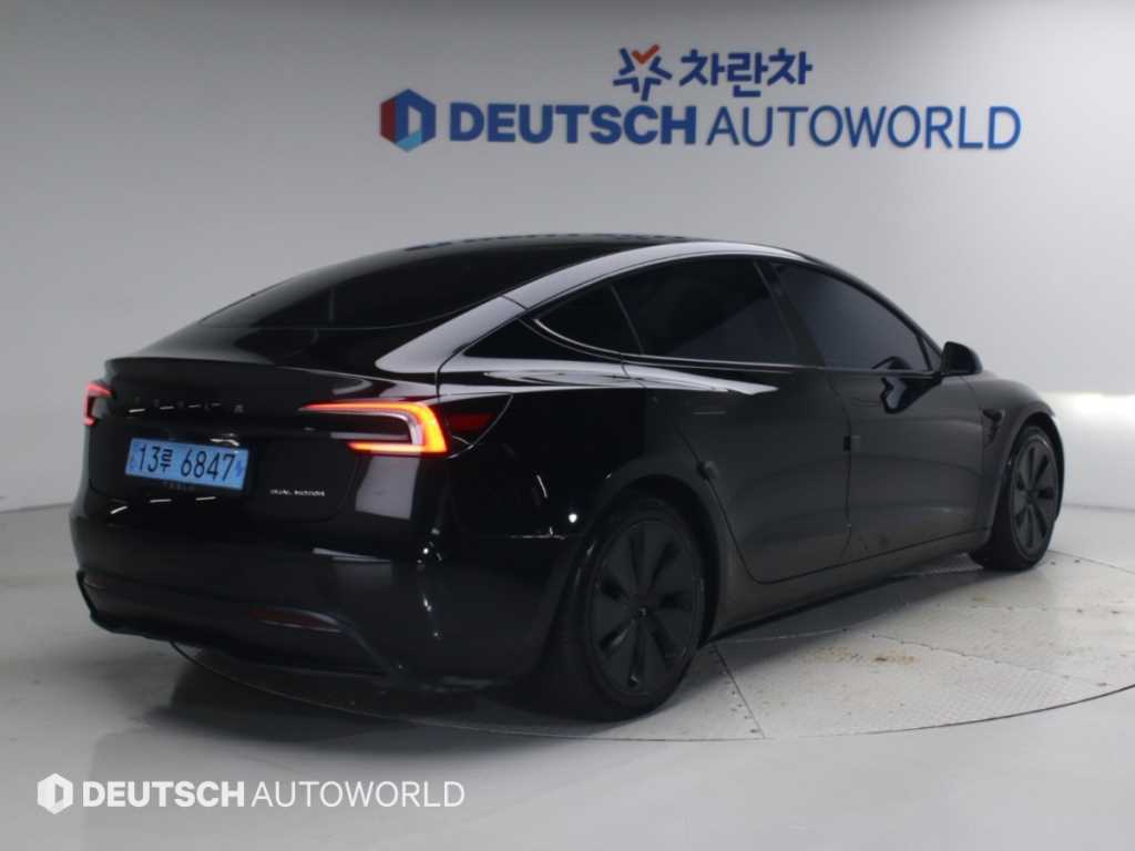 테슬라 모델 3 롱 레인지 사진 2/20