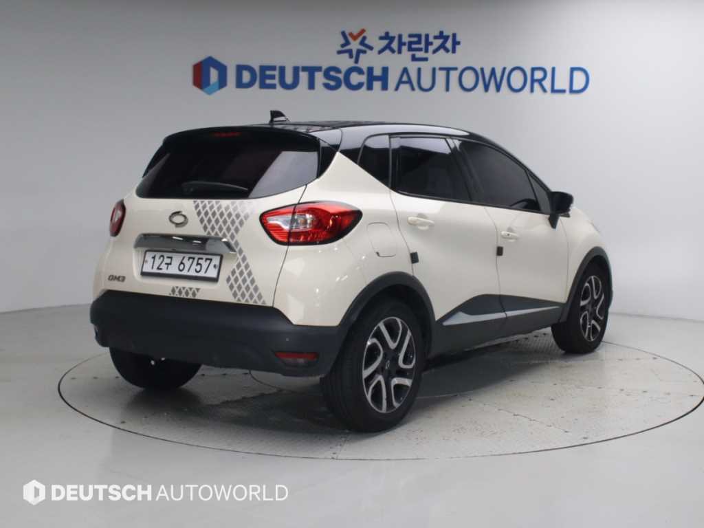 르노코리아 QM3 디젤 1.5 RE 사진 2/20