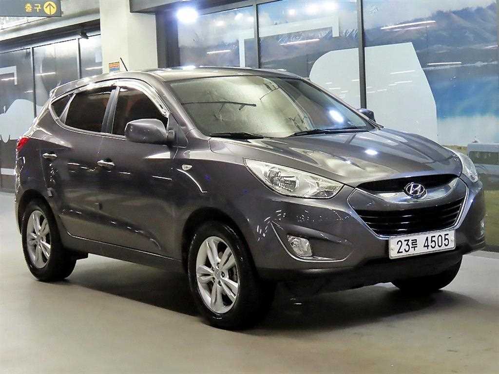 현대 투싼 2WD VGT X20 럭셔리 사진 2/17