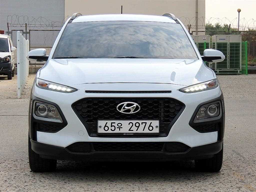 현대 코나 1.6 터보 2WD 모던 팝 사진