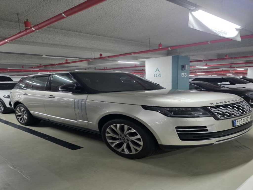 랜드로버 레인지로버 4.4 SDV8 VOGUE SE 디젤 사진 2/18