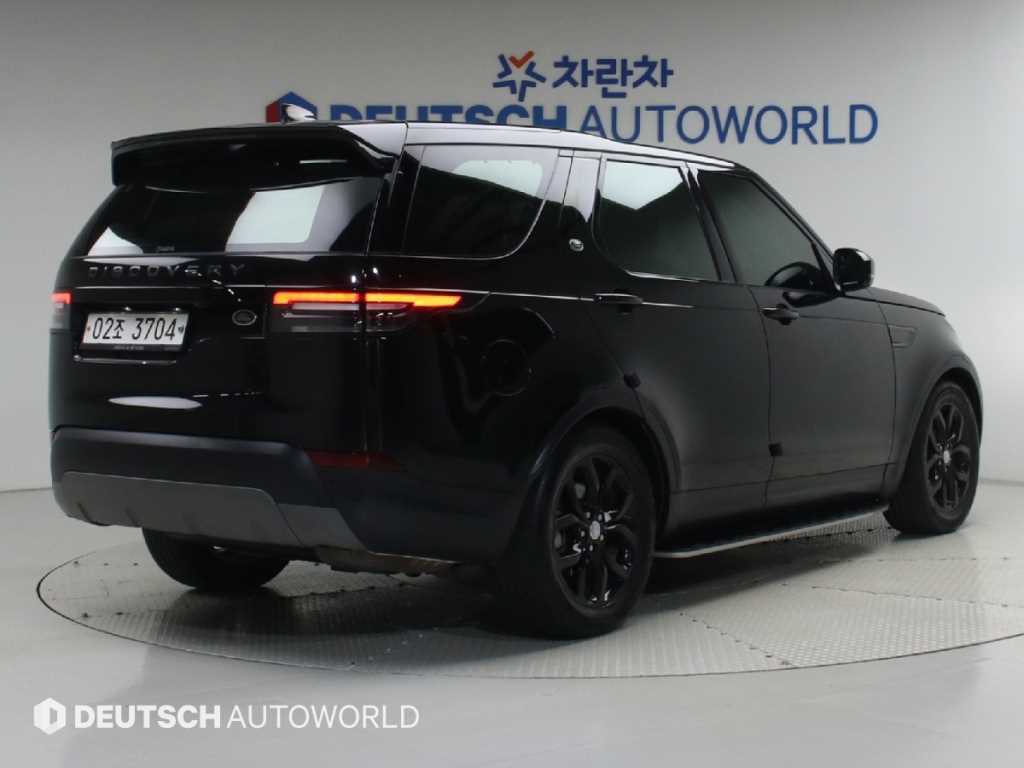 랜드로버 디스커버리 2.0 SD4 SE 사진 2/20