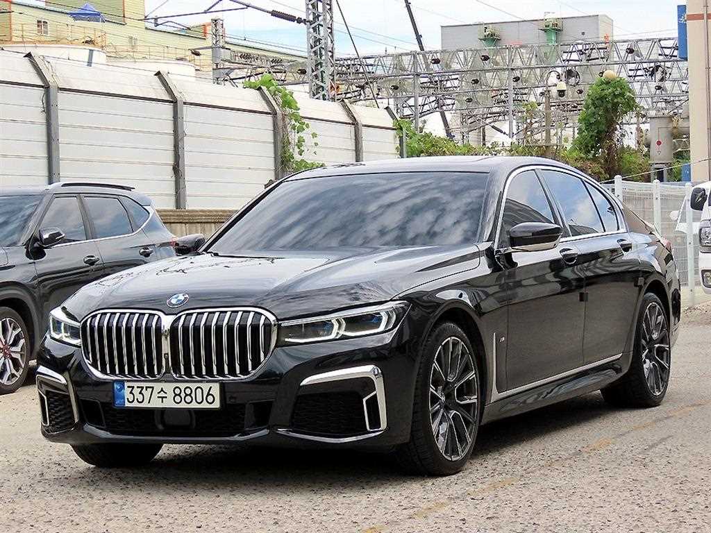 BMW 7시리즈 730d xDrive M 스포츠 사진 2/20