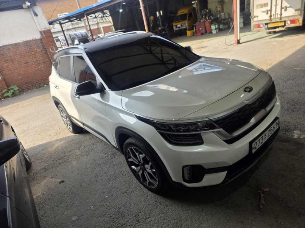 기아 셀토스 가솔린 1.6 터보 2WD 노블레스 사진