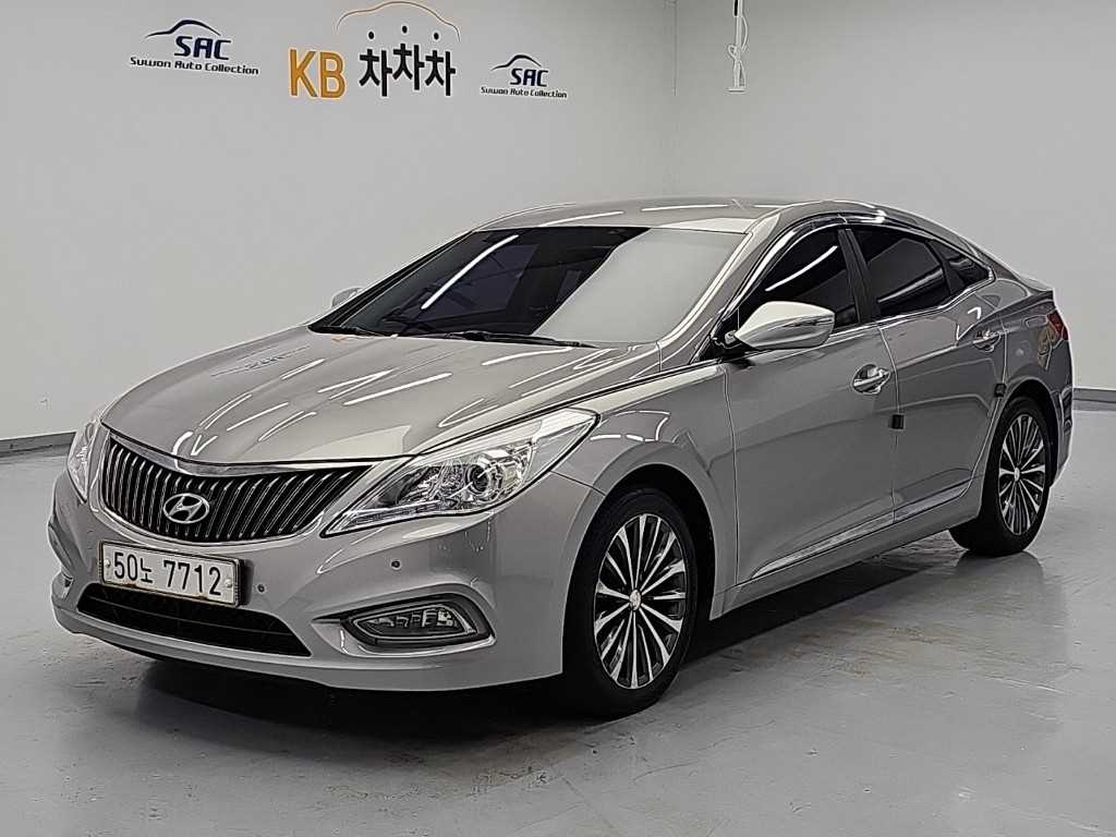 현대 그랜저 HG240 MODERN 컬렉션 사진