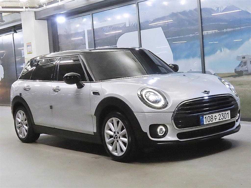 MINI 클럽맨 HIGH 사진