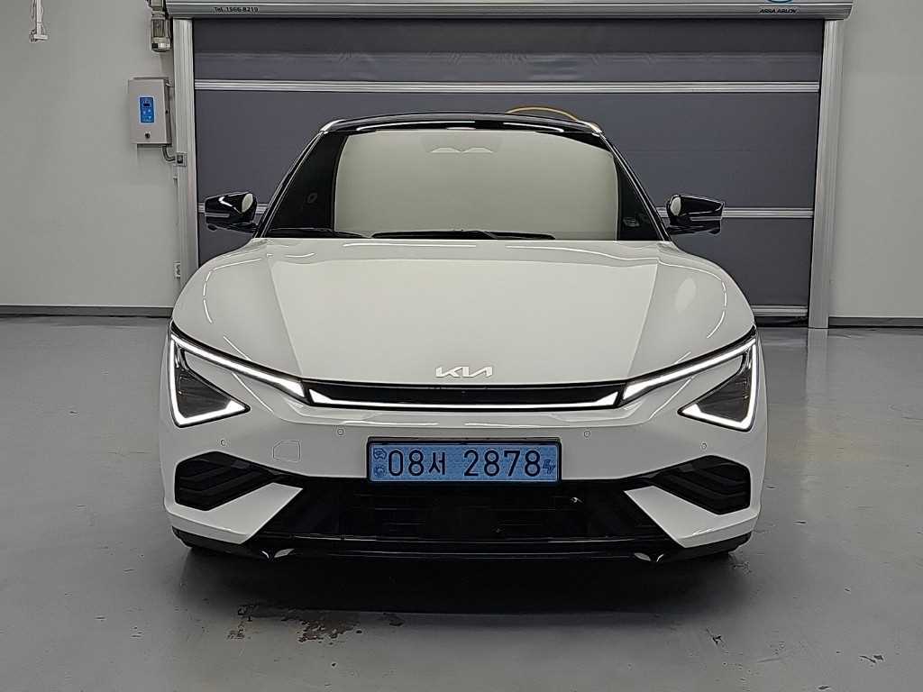 기아 EV6 롱레인지 AWD GT Line 사진 2/19