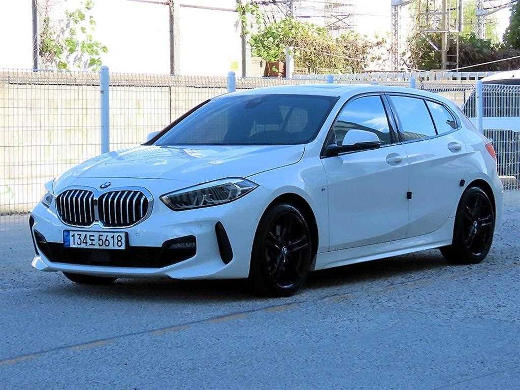 BMW 1시리즈 120i M 스포츠 사진 2/20