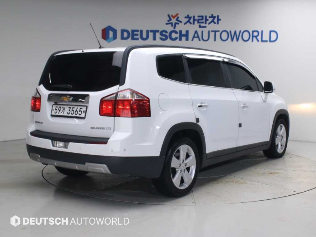 쉐보레 올란도 LPGI LTZ 프리미엄 사진 2/20