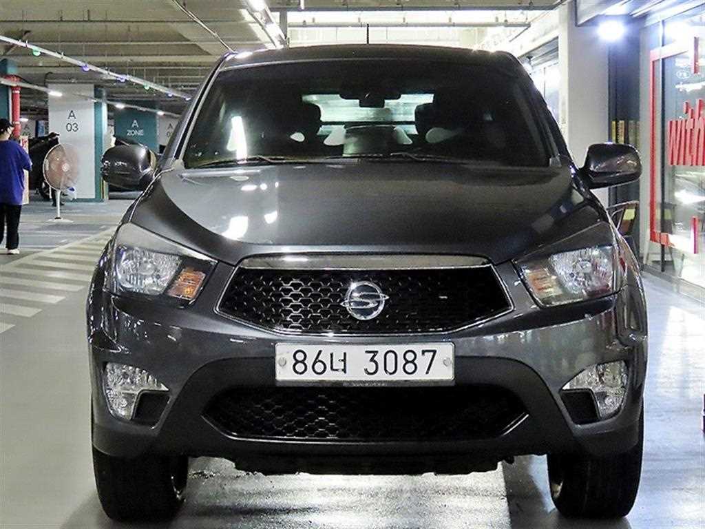 KGM 코란도 디젤 4WD CX7 패션 사진 2/20