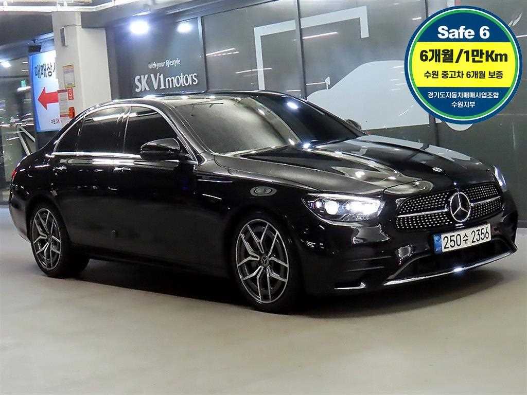 벤츠 E 클래스 E220d 4MATIC AMG라인 사진