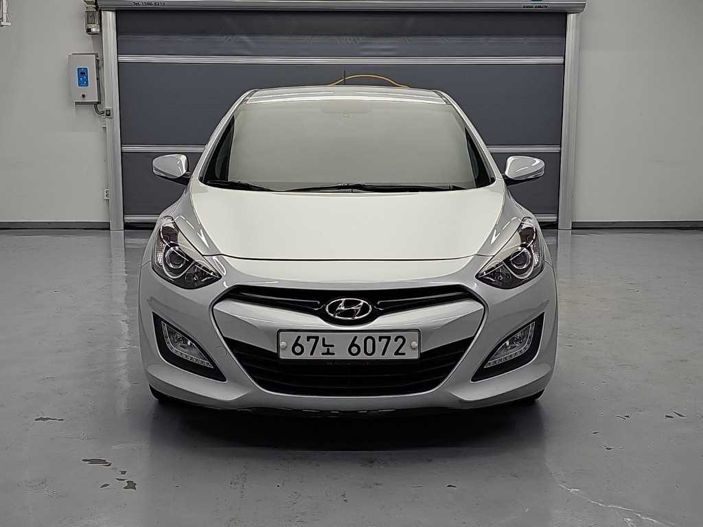 현대 i30 1.6 GDI 익스트림 사진 2/19