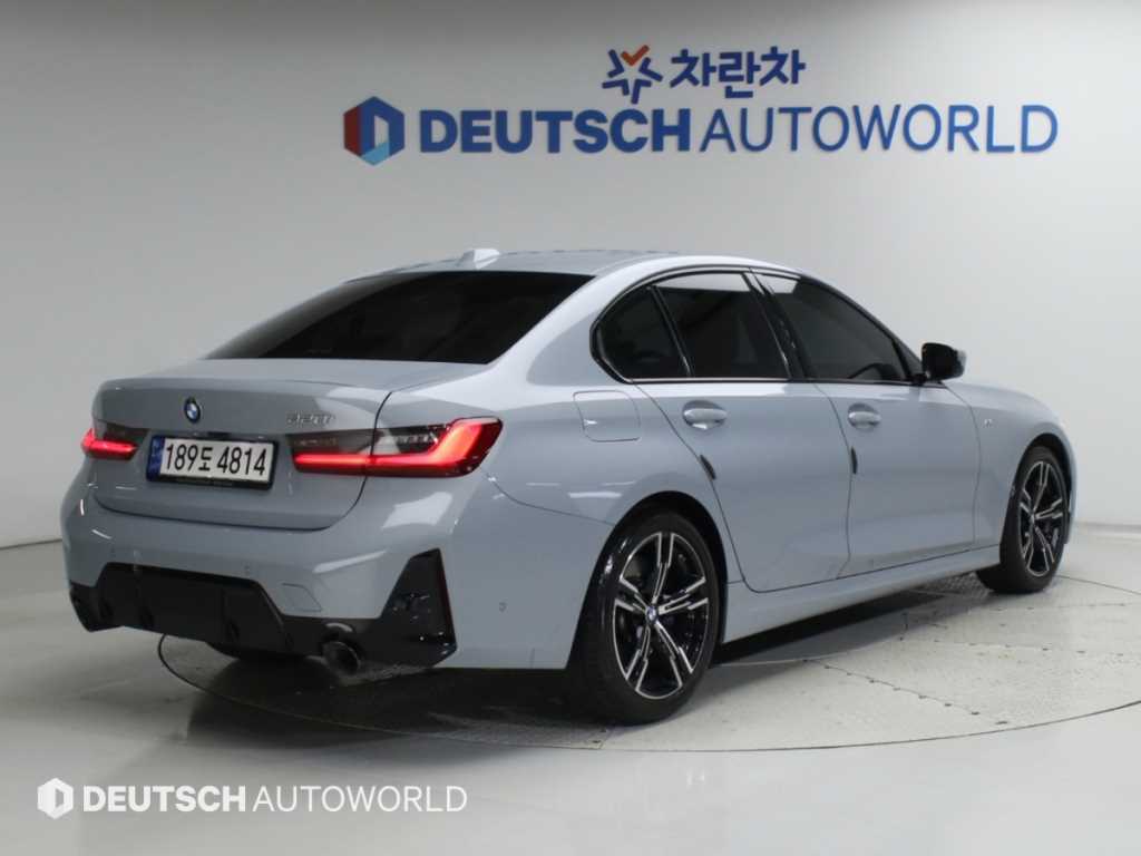 BMW 3시리즈 320i M 스포츠 사진 2/20