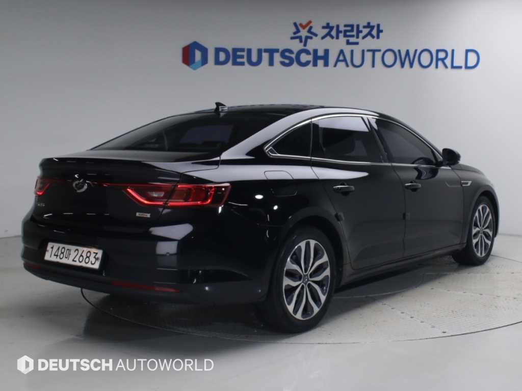 르노코리아 SM6 가솔린 2.0 GDe LE 사진 2/20