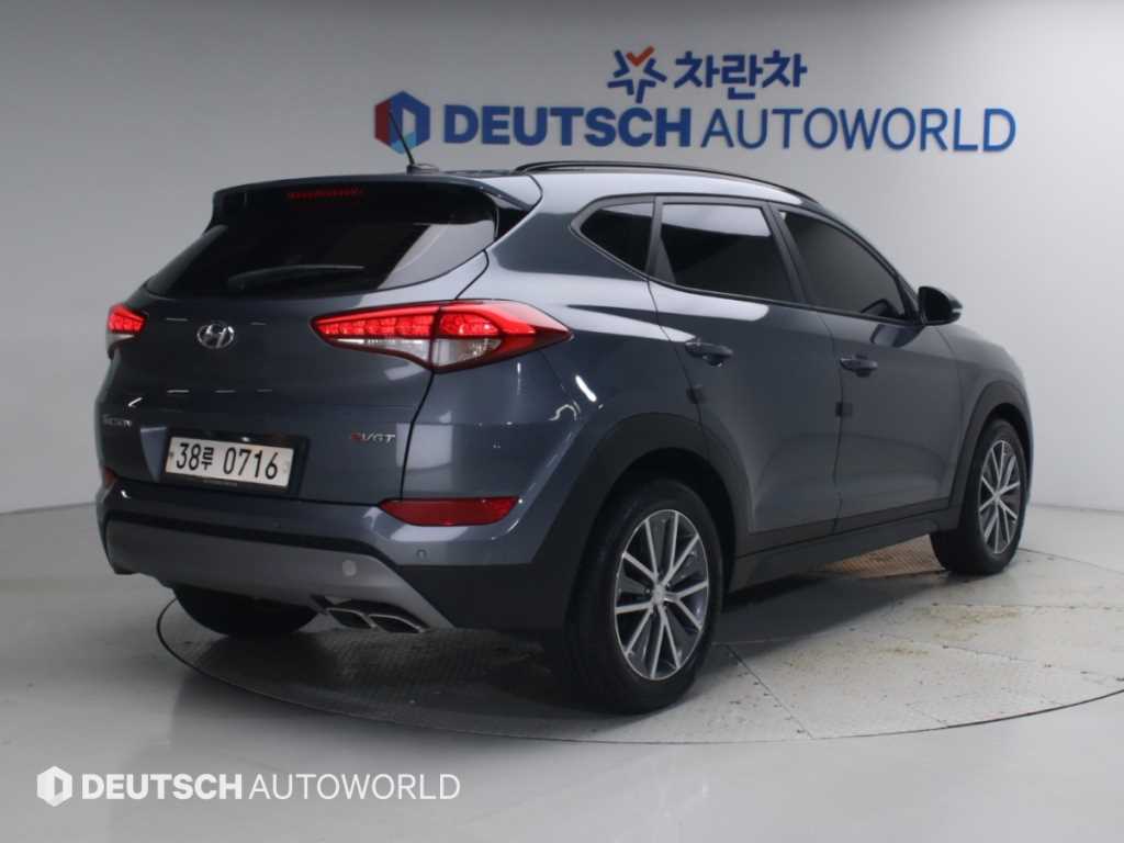 현대 투싼 디젤 2.0 2WD 모던 사진 2/20