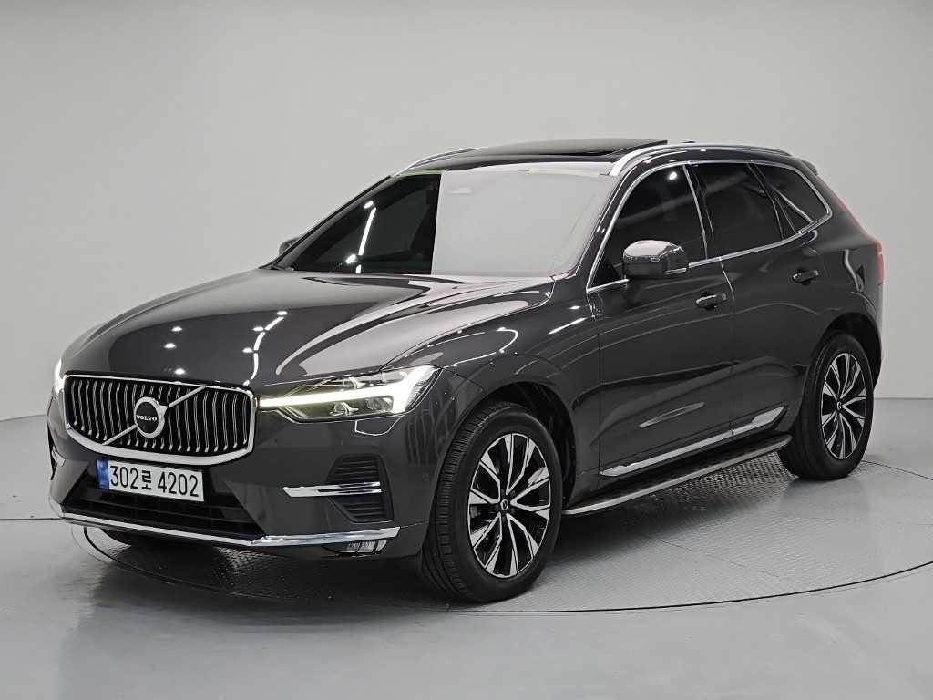 볼보 XC60 B6 AWD 얼티메이트 브라이트 사진
