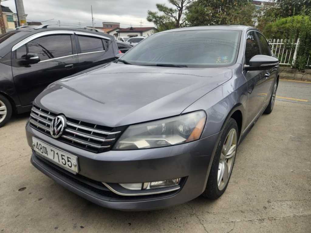 폭스바겐 파사트 2.0 TDI 사진 2/10