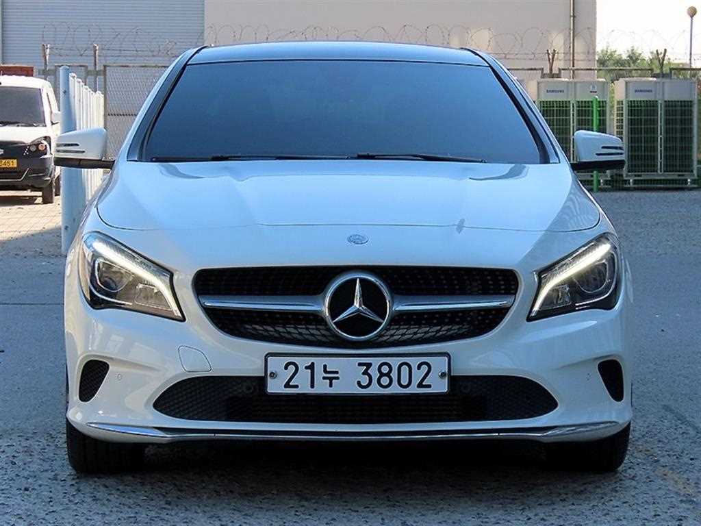 벤츠 CLA 클래스 CLA 250 4MATIC 사진