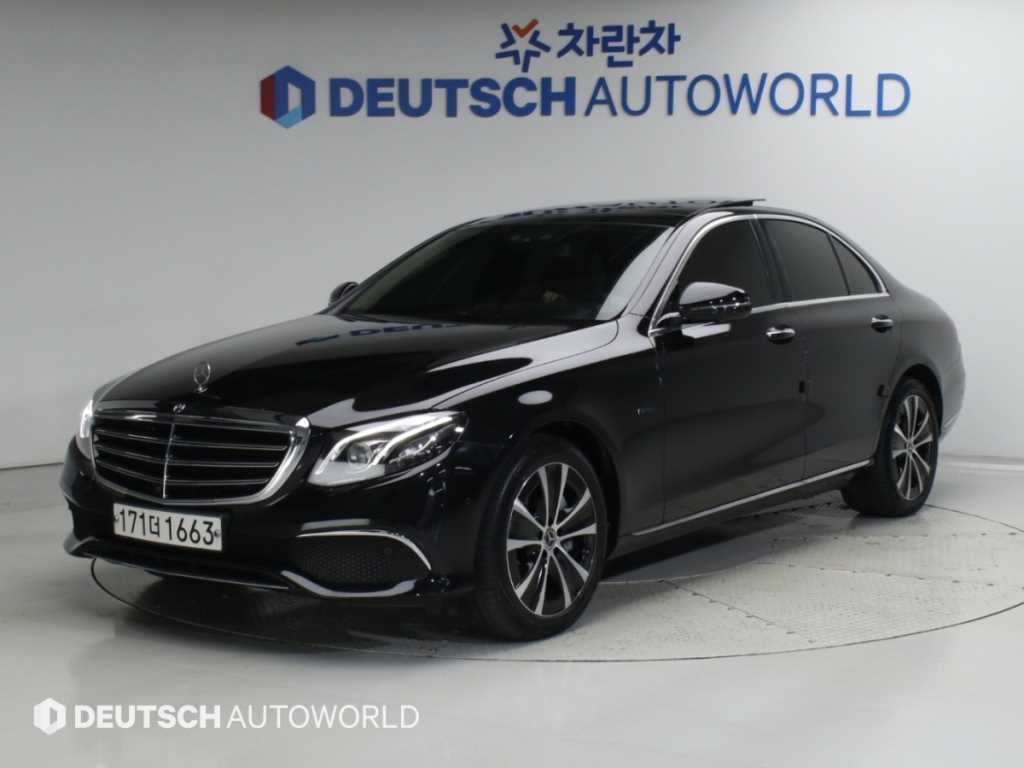 벤츠 E 클래스 E300e 익스클루시브 사진