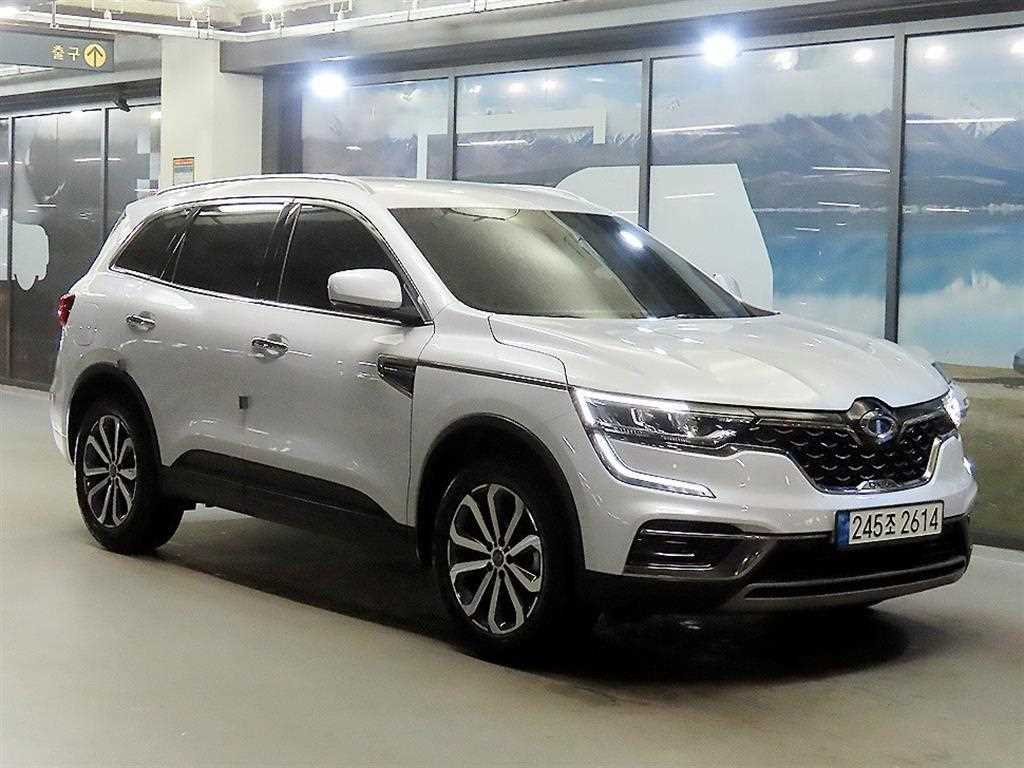 르노코리아 QM6 2.0 LPe LE 2WD 사진