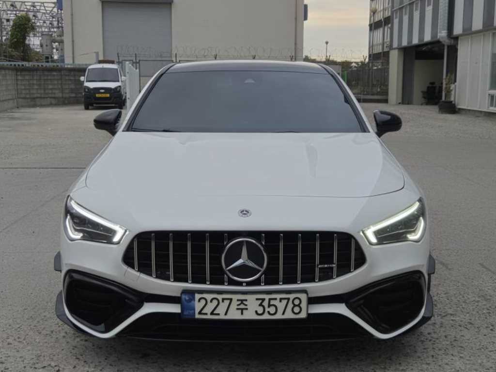 벤츠 CLA 클래스 CLA 250 4MATIC 사진