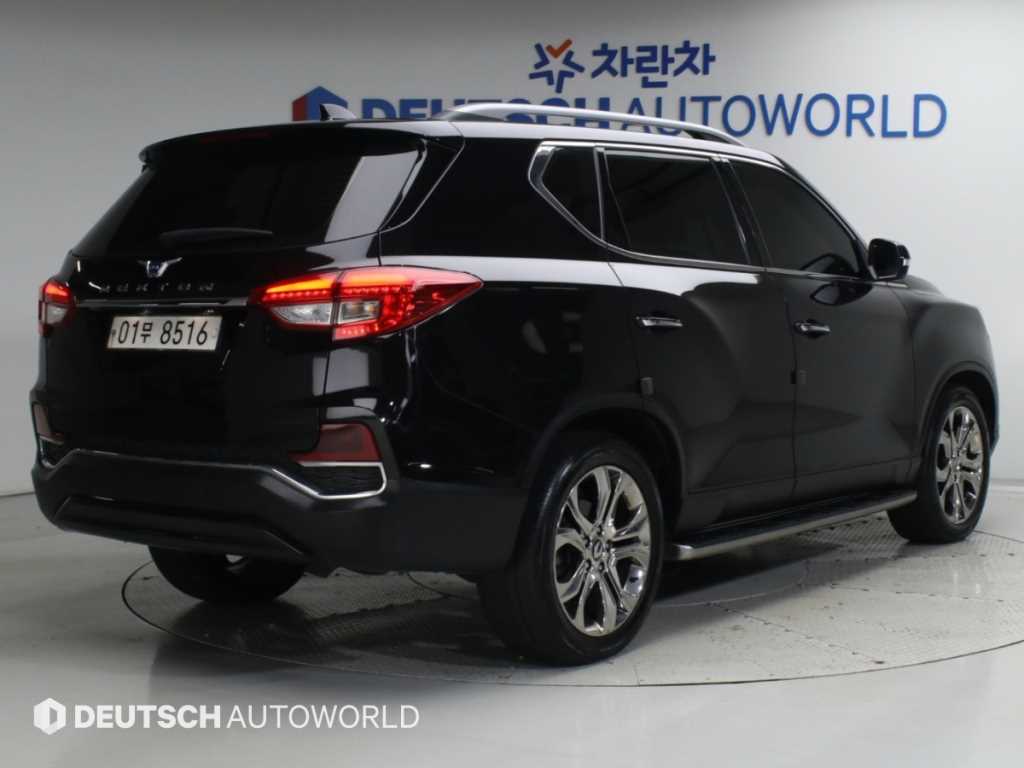 KGM 렉스턴 디젤 2.2 4WD 유라시아 에디션 사진 2/20