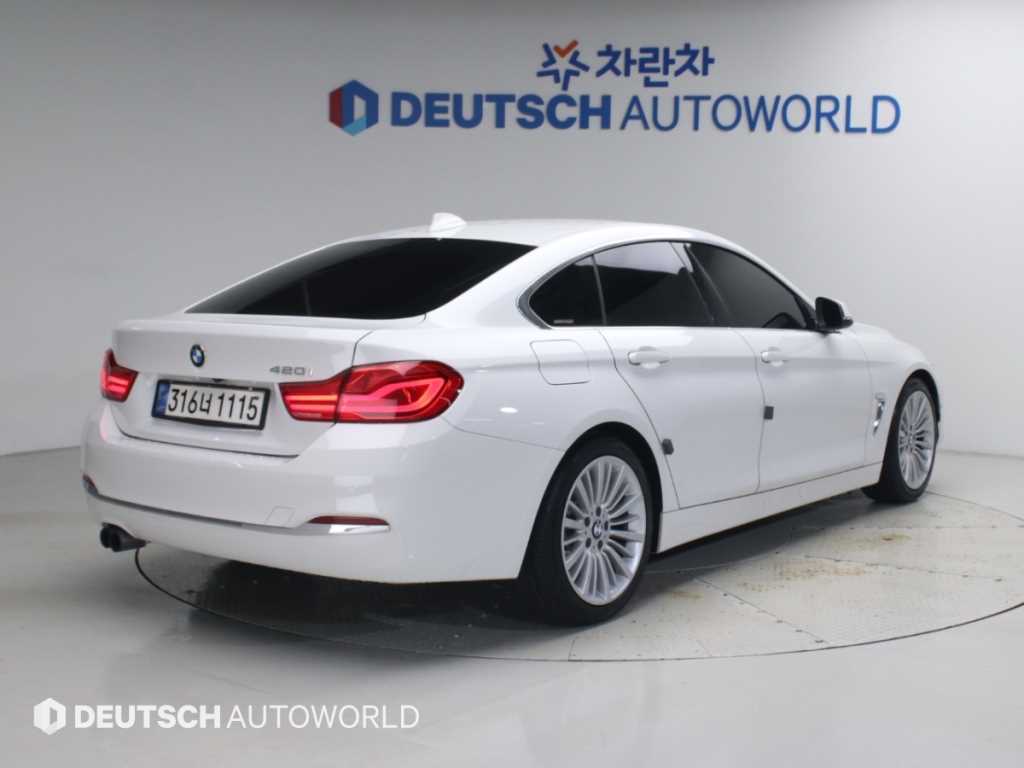 BMW 4시리즈 420i 그란쿠페 럭셔리 사진 2/20