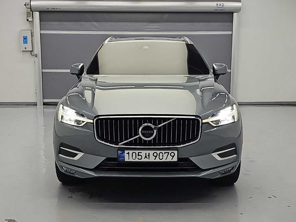 볼보 XC60 D5 AWD 인스크립션 사진 2/20