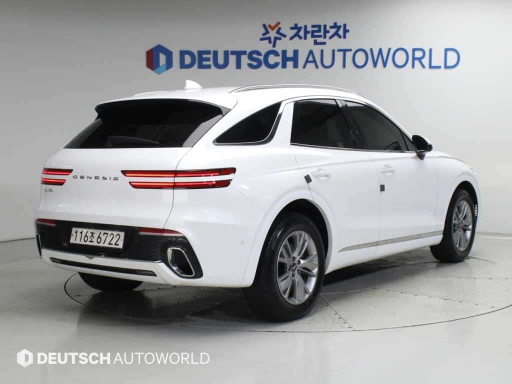 제네시스 GV70 2.5T 가솔린 2WD 사진 2/20