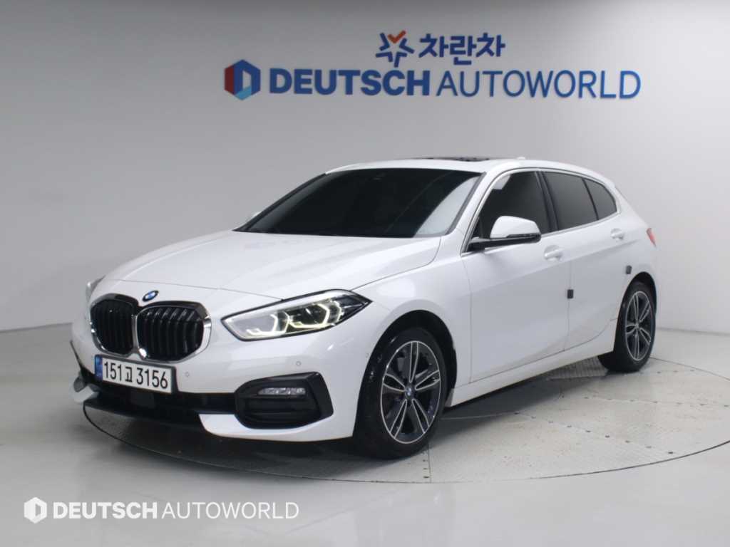 BMW 1시리즈 118d 스포츠 사진