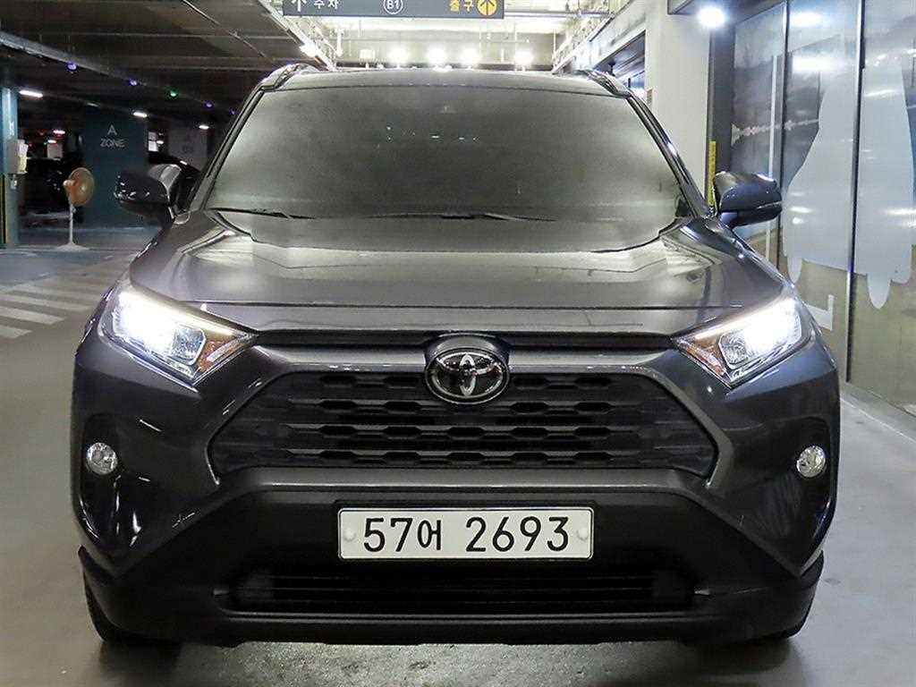 토요타 라브4 2.5 2WD 사진 2/20