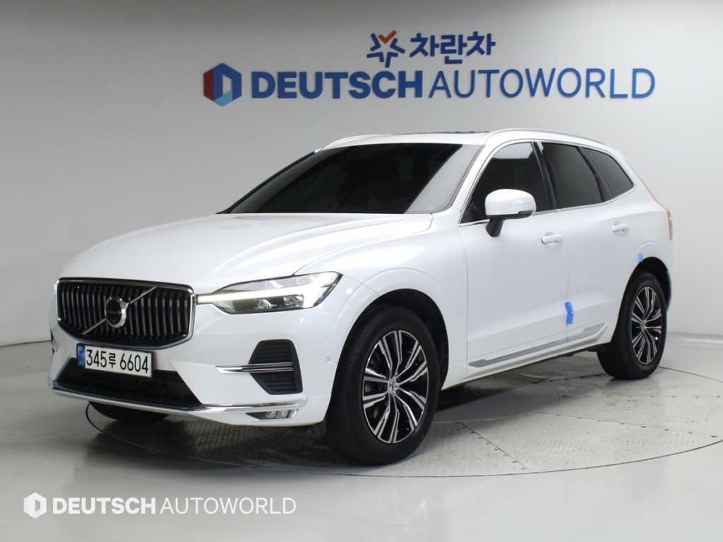 볼보 XC60 B5 AWD 인스크립션 사진