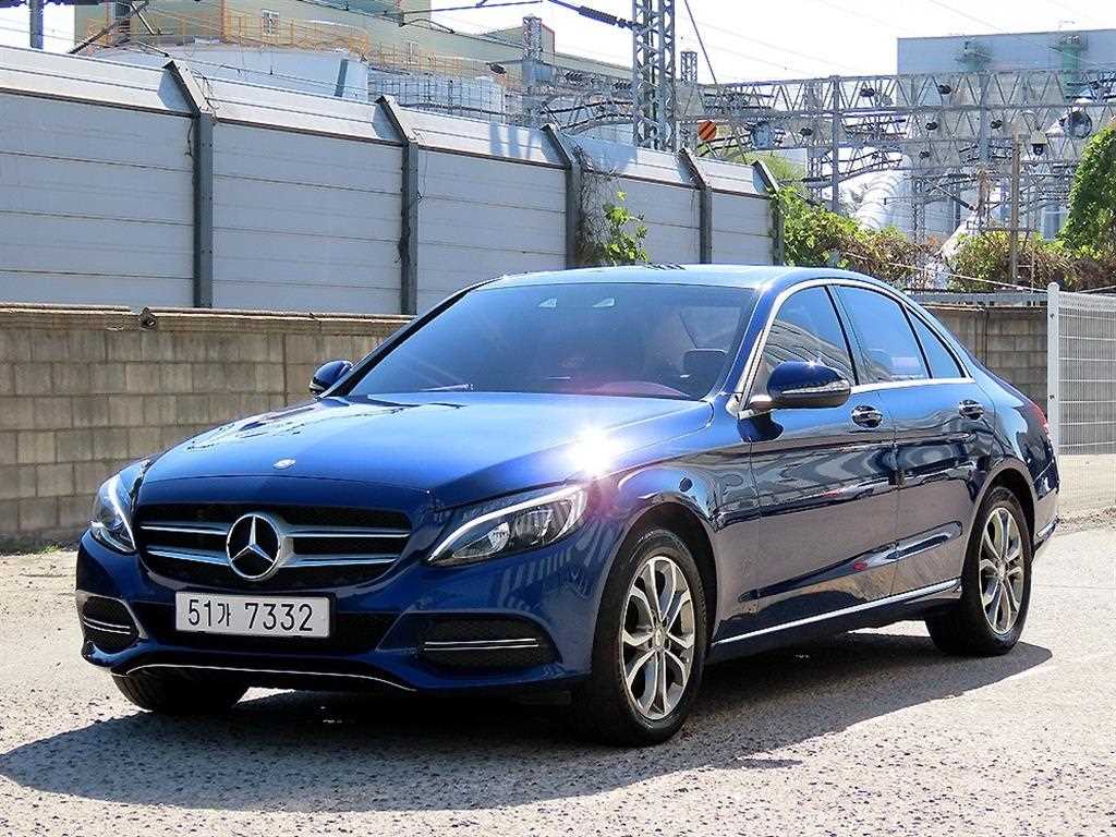 벤츠 C 클래스 C200 d 사진 2/20